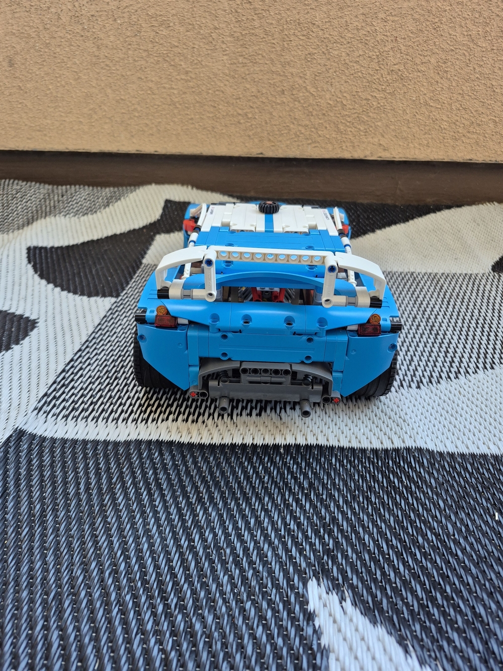Lego Technic Rally Car - Picture 5 of 9